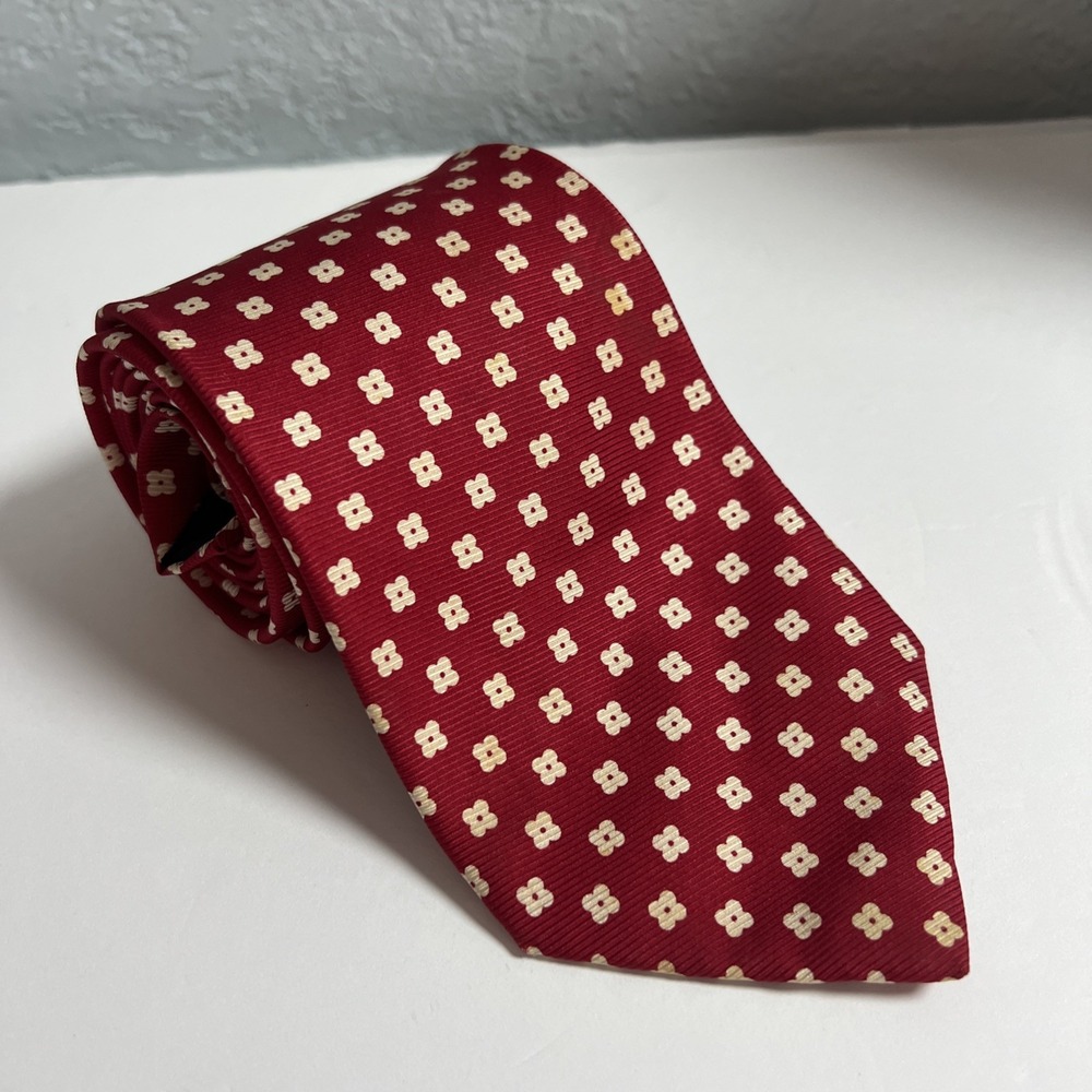 BROOKS BROTHERS MAKERS Necktie Red Floral Pattern - Pure Silk Tie USA - Vintage